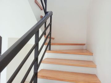 4 Bedrooms House for Sale in West Wing Residences near SLEX Eton Exit in Santa Rosa, Laguna