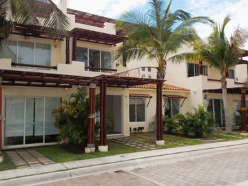 Villa nueva en venta en Acapulco Diamante Fracc Terrasol