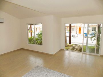 Villa nueva en venta en Acapulco Diamante Fracc Terrasol