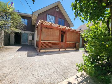 Amplia Casa en Alto El Manzano Til Til