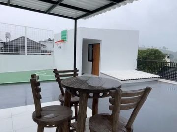 Dijual Cepat Rumah Villa Mewah di Lembang Bandung