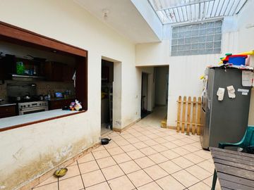 VENTA DE CASA  EN LA PERLA