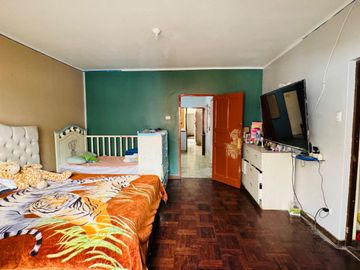 VENTA DE CASA  EN LA PERLA
