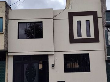 VENDO Casa nueva por estrenar – Turubamba de Monjas Municipal, Sur de Quito