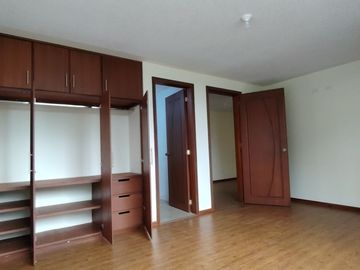 VENDO Casa nueva por estrenar – Turubamba de Monjas Municipal, Sur de Quito