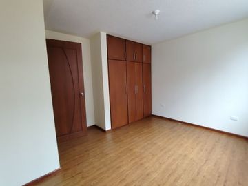 VENDO Casa nueva por estrenar – Turubamba de Monjas Municipal, Sur de Quito