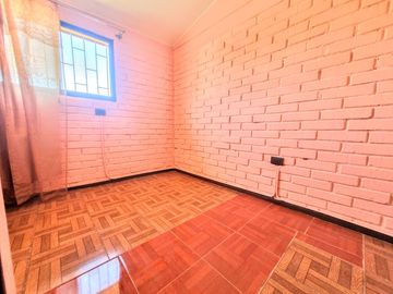 Casa Esq. 4d/2b Ideal Para Vivienda, Negocio O Iglesia