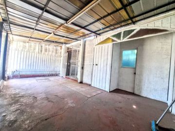Casa Esq. 4d/2b Ideal Para Vivienda, Negocio O Iglesia