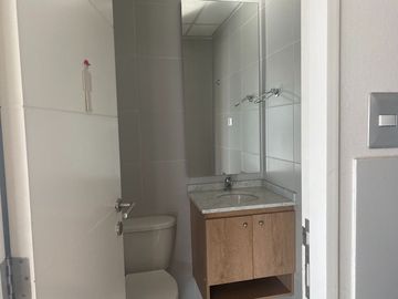Venta de Dos Oficinas en La Dehesa: ¡Ideales para Inversión o Empresa! (Posibilidad de Venta Separada)