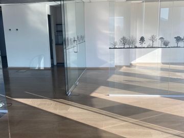 Venta de Dos Oficinas en La Dehesa: ¡Ideales para Inversión o Empresa! (Posibilidad de Venta Separada)
