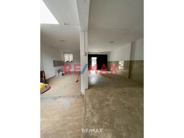 Casa Terreno Doble Frente Zona Industrial En Sjm
