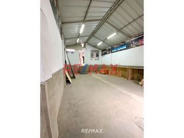 Casa Terreno Doble Frente Zona Industrial En Sjm