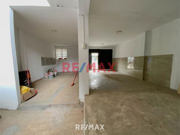 Casa Terreno Doble Frente Zona Industrial En Sjm