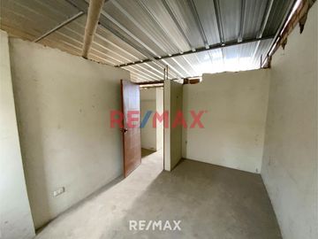Casa Terreno Doble Frente Zona Industrial En Sjm