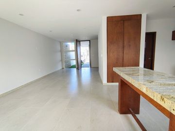 CASA EN VENTA EN LOMAS DEL DORADO | ARLETTE FLORES