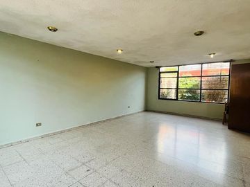 BONITA CASA EN VENTA EL COL. EL ANGEL, PUEBLA