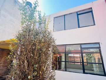 BONITA CASA EN VENTA EL COL. EL ANGEL, PUEBLA