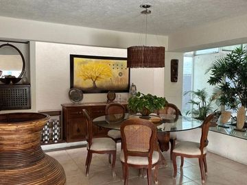 casa en venta en fraccionamiento Lomas de Cocoyoc