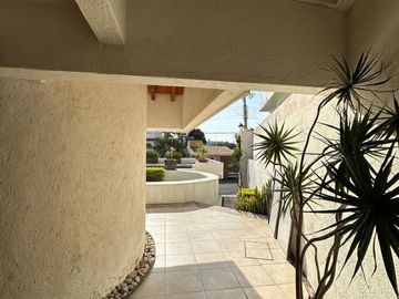 casa en venta en fraccionamiento Lomas de Cocoyoc