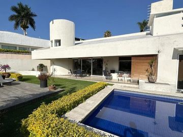 casa en venta en fraccionamiento Lomas de Cocoyoc
