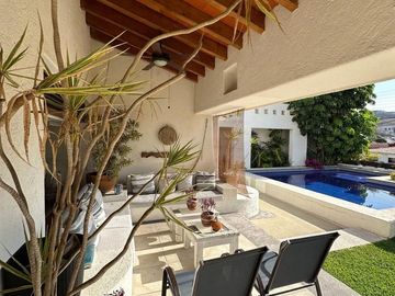 casa en venta en fraccionamiento Lomas de Cocoyoc