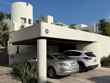 casa en venta en fraccionamiento Lomas de Cocoyoc