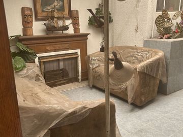 Vendo casa que puede funcionar para  uso comercial o industrial