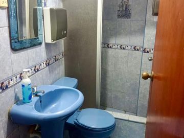 SE VENDE CASA ACONDICIONADA PARA OFICINA ADMINISTRATIVA