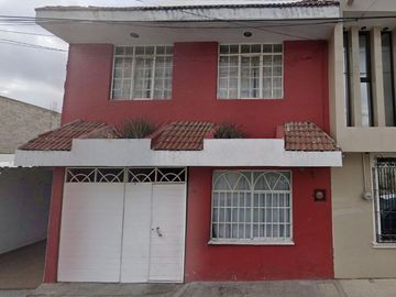 Excelente oportunidad para adquirir o invertir en tu casa a un excelente precio.