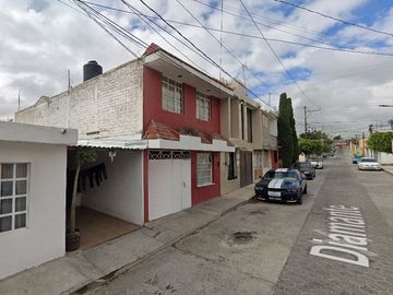 Excelente oportunidad para adquirir o invertir en tu casa a un excelente precio.