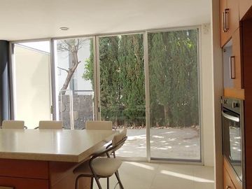 R303 Residencia en Venta Club de Golf Tres Marías con Alberca 3 Recámaras Morelia