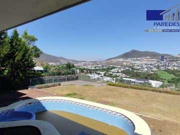 R303 Residencia en Venta Club de Golf Tres Marías con Alberca 3 Recámaras Morelia