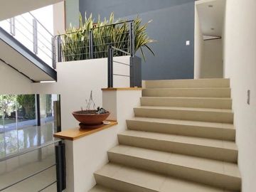 R303 Residencia en Venta Club de Golf Tres Marías con Alberca 3 Recámaras Morelia