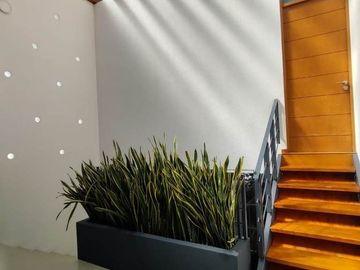 R303 Residencia en Venta Club de Golf Tres Marías con Alberca 3 Recámaras Morelia