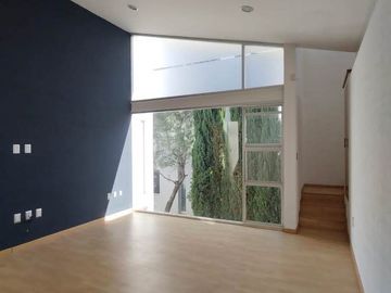 R303 Residencia en Venta Club de Golf Tres Marías con Alberca 3 Recámaras Morelia