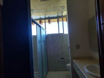 R303 Residencia en Venta Club de Golf Tres Marías con Alberca 3 Recámaras Morelia