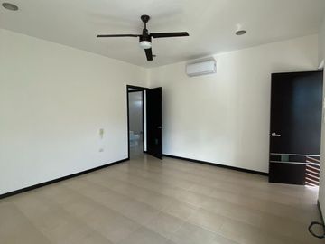 Hermosa Casa en Fracc. Villa Palmera