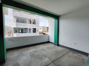 Se Vende Amplia Casa de 190m2 03Pisos+Azotea Sector 01 grupo 02 En Villa El Salvador!