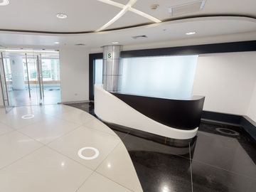 Alquiler de Oficina Centro Empresarial San Isidro, Av Santo Toribio