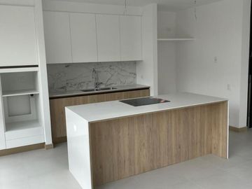 VENTA DE CASA NUEVA CON AMPLIAS AMENIDADES – RUTA VIVA