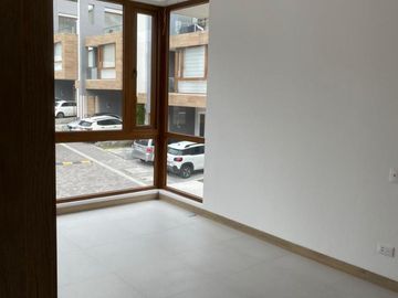 VENTA DE CASA NUEVA CON AMPLIAS AMENIDADES – RUTA VIVA
