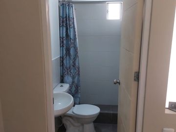 VENDO DUPLEX - OPORTUNIDAD ÚNICA!!    AMPLIA TERRAZA, ILUMINADO, MUY BUENA DISTRIBUCIÓN!!