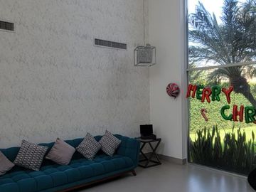 En venta lujosa y moderna casa en el  Sector La Moderna, El Tornero, Samborondon