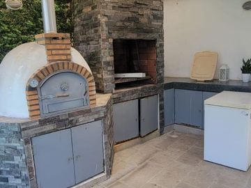 En venta lujosa y moderna casa en el  Sector La Moderna, El Tornero, Samborondon