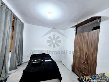 VENTA DE DEPARTAMENTO EN SEGUNDO PISO Y FRENTE A PARQUE AL COSTADO DE LA UNIVERSIDAD SIPAN