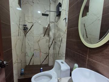 VENTA DE DEPARTAMENTO EN SEGUNDO PISO Y FRENTE A PARQUE AL COSTADO DE LA UNIVERSIDAD SIPAN
