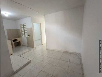 VENDO CASA EN EL TRONCAL