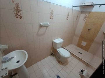 VENDO CASA EN EL TRONCAL