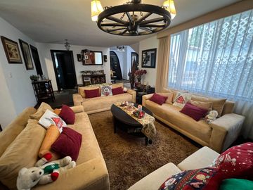 CASA EN VENTA - CONDOMINIO - JR. LAS GARDENIAS - SURCO