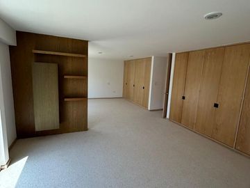Residencia en venta en Santa Cruz Guadalupe , Puebla